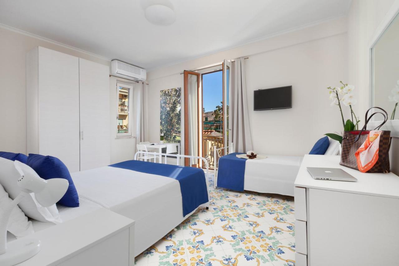 Relais Santa Lucia Bed and Breakfast Sorrento Buitenkant foto