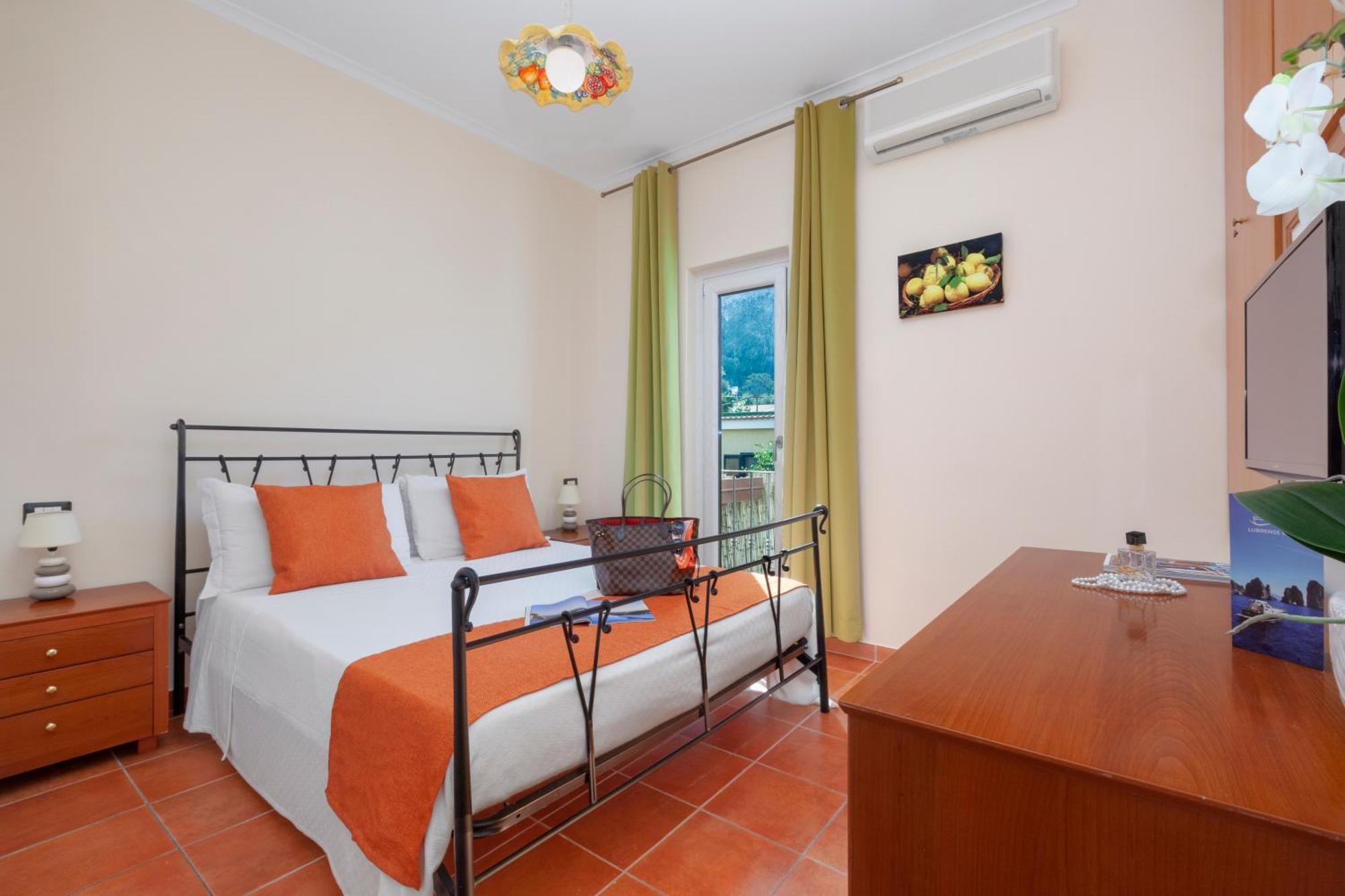 Relais Santa Lucia Bed and Breakfast Sorrento Buitenkant foto